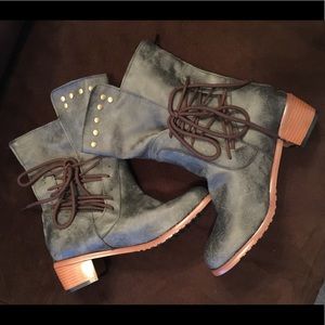back zipper vintage lace up boots